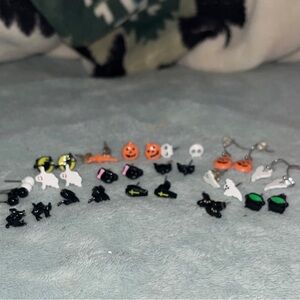 Halloween Themed Earrings Set